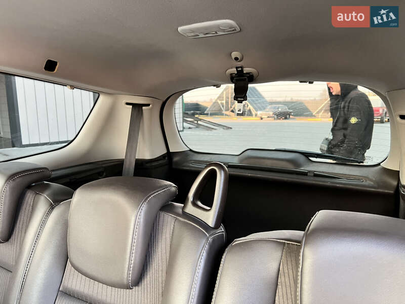 Минивэн Renault Scenic 2011 в Владимире