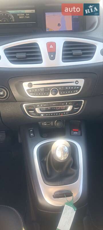 Минивэн Renault Scenic 2010 в Сумах