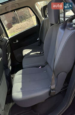 Минивэн Renault Scenic 2008 в 
