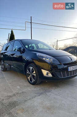Мінівен Renault Scenic 2011 в 