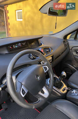 Мінівен Renault Scenic 2011 в 