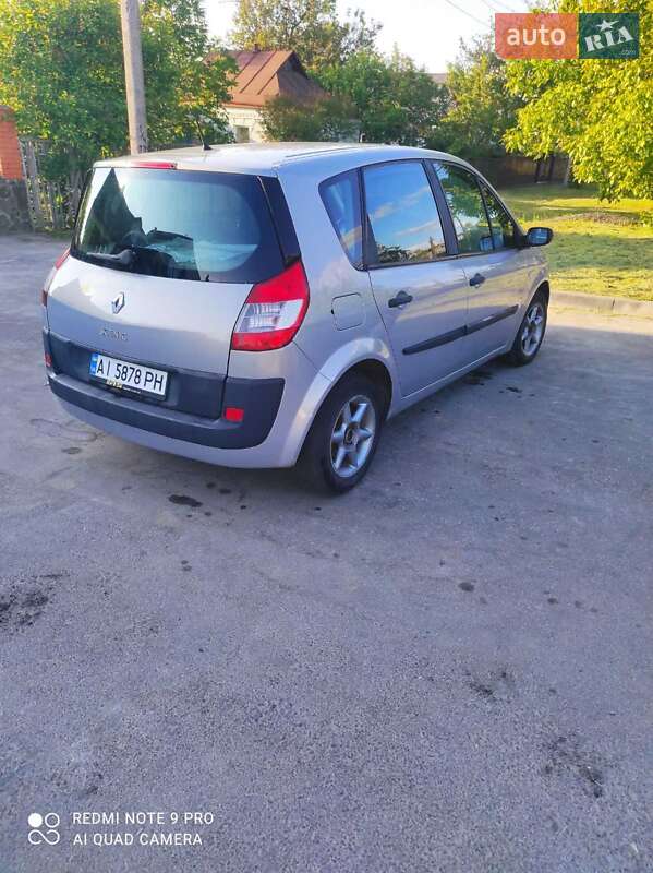 Минивэн Renault Scenic 2005 в Киеве