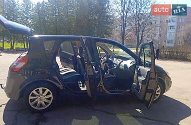 Минивэн Renault Scenic 2006 в 