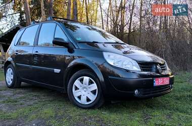 Минивэн Renault Scenic 2005 в 