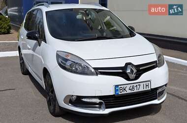 Минивэн Renault Scenic 2015 в 