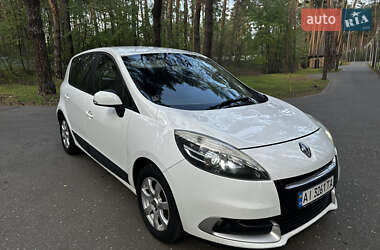 Минивэн Renault Scenic 2012 в 