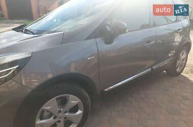 Мінівен Renault Scenic 2013 в 