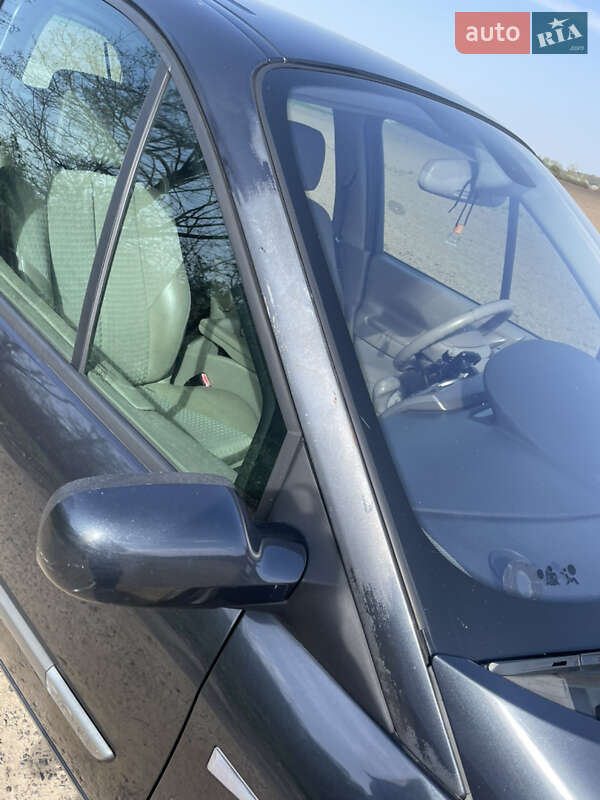 Мінівен Renault Scenic 2004 в Львові