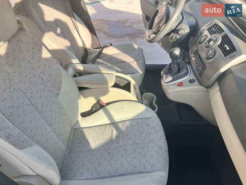 Минивэн Renault Scenic 2008 в Черновцах