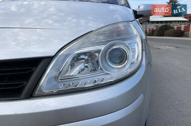 Минивэн Renault Scenic 2008 в 