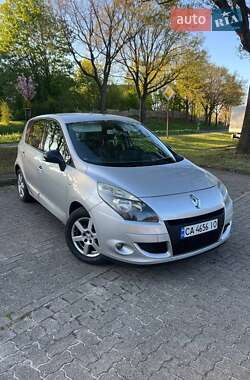 Мінівен Renault Scenic 2011 в Черкасах