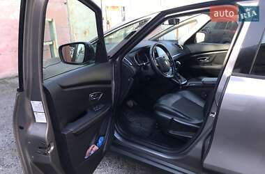 Минивэн Renault Scenic 2018 в 