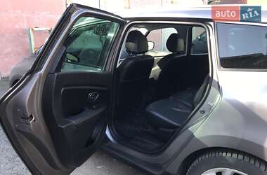 Минивэн Renault Scenic 2018 в 