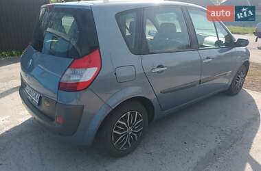 Минивэн Renault Scenic 2005 в 