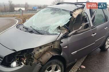 Мінівен Renault Scenic 2005 в Хотині