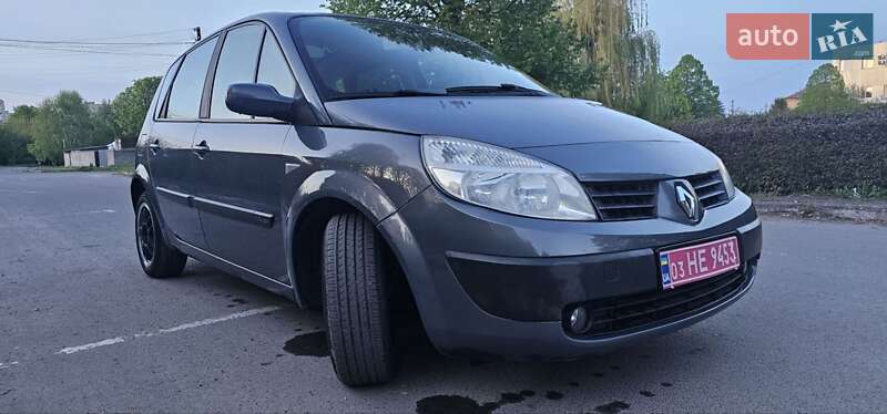 Минивэн Renault Scenic 2006 в 