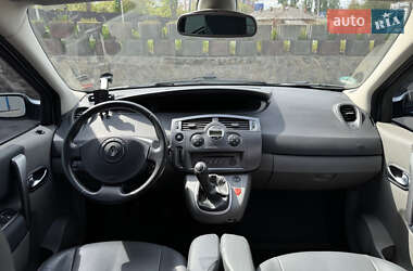 Минивэн Renault Scenic 2006 в 