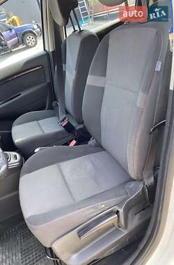 Минивэн Renault Scenic 2015 в 