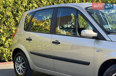 Мінівен Renault Scenic 2008 в 