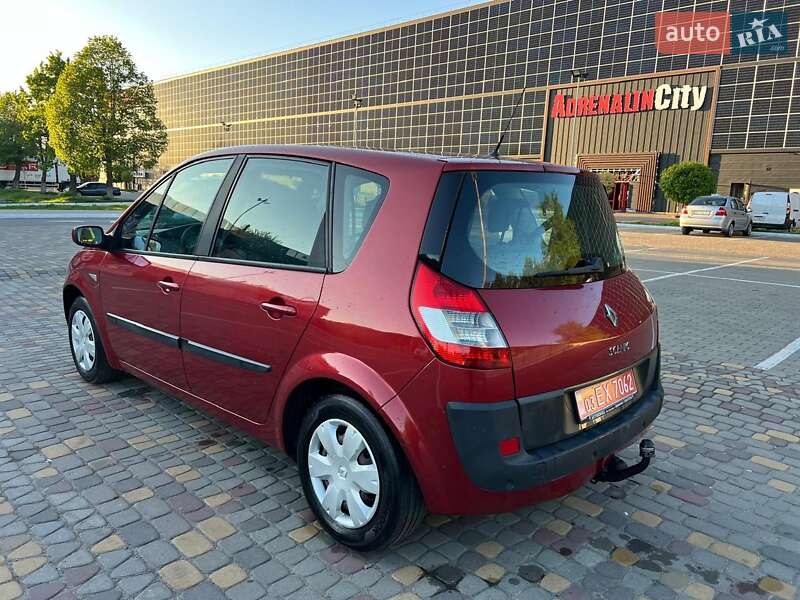 Минивэн Renault Scenic 2006 в Луцке