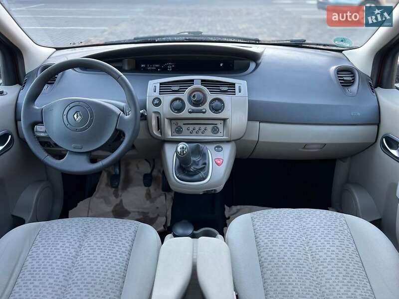 Минивэн Renault Scenic 2006 в Луцке