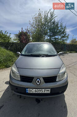 Минивэн Renault Scenic 2003 в 