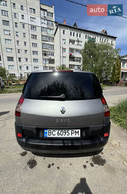 Минивэн Renault Scenic 2003 в 