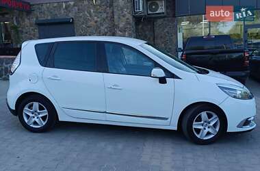 Минивэн Renault Scenic 2016 в 