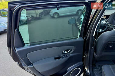 Минивэн Renault Scenic 2010 в 