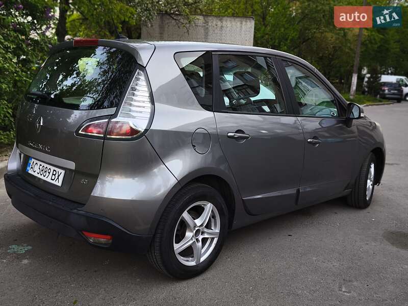 Минивэн Renault Scenic 2014 в Луцке