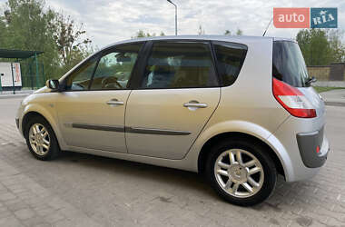 Минивэн Renault Scenic 2005 в 