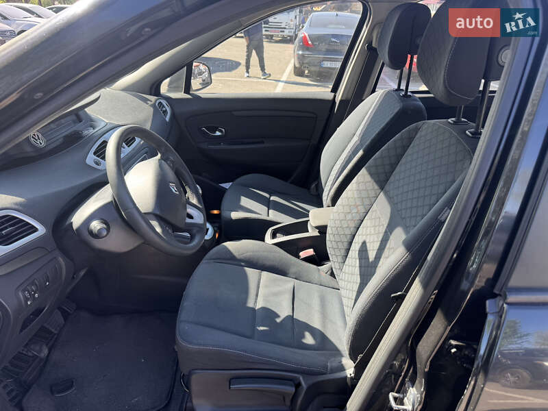 Минивэн Renault Scenic 2010 в Киеве