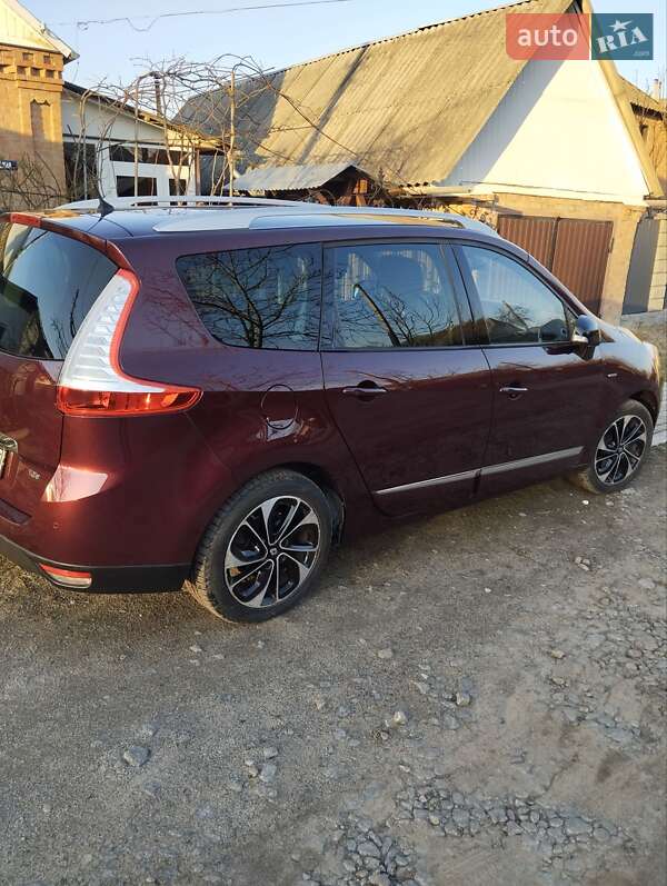 Renault Scenic 2015