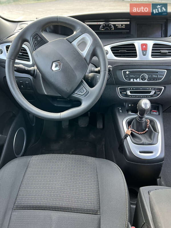Мінівен Renault Scenic 2010 в Черкасах