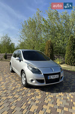 Мінівен Renault Scenic 2009 в Южноукраїнську