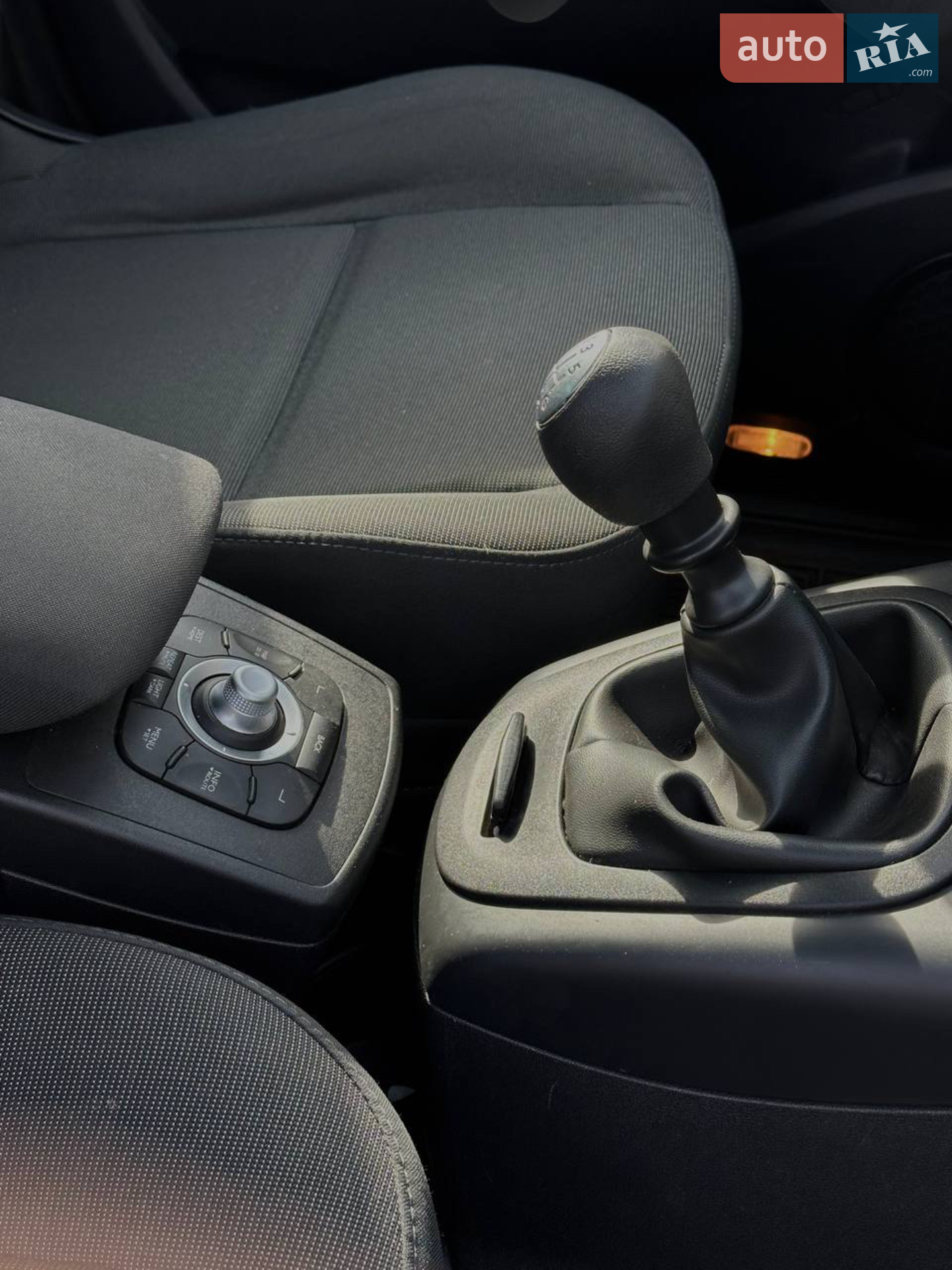 2010 Renault Scenic - мініатюра 7