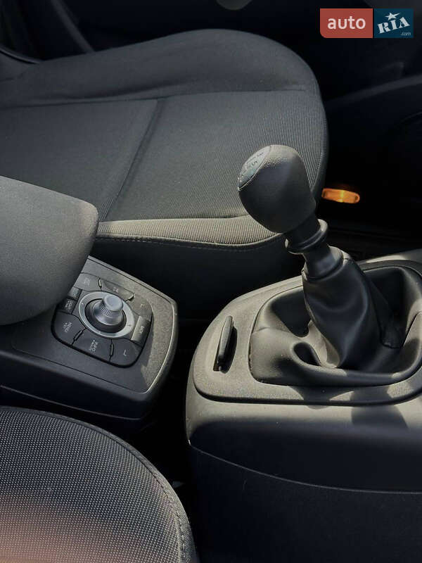 Минивэн Renault Scenic 2010 в Тернополе