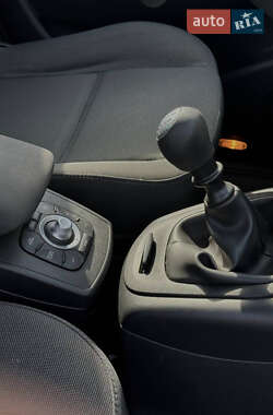 Минивэн Renault Scenic 2010 в 