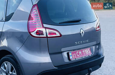 Мінівен Renault Scenic 2011 в 