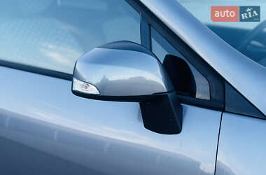 Мінівен Renault Scenic 2011 в 