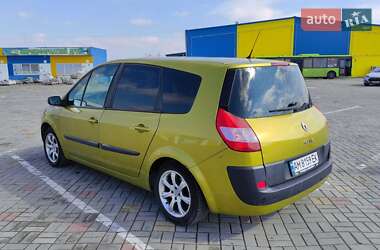 Минивэн Renault Scenic 2004 в 