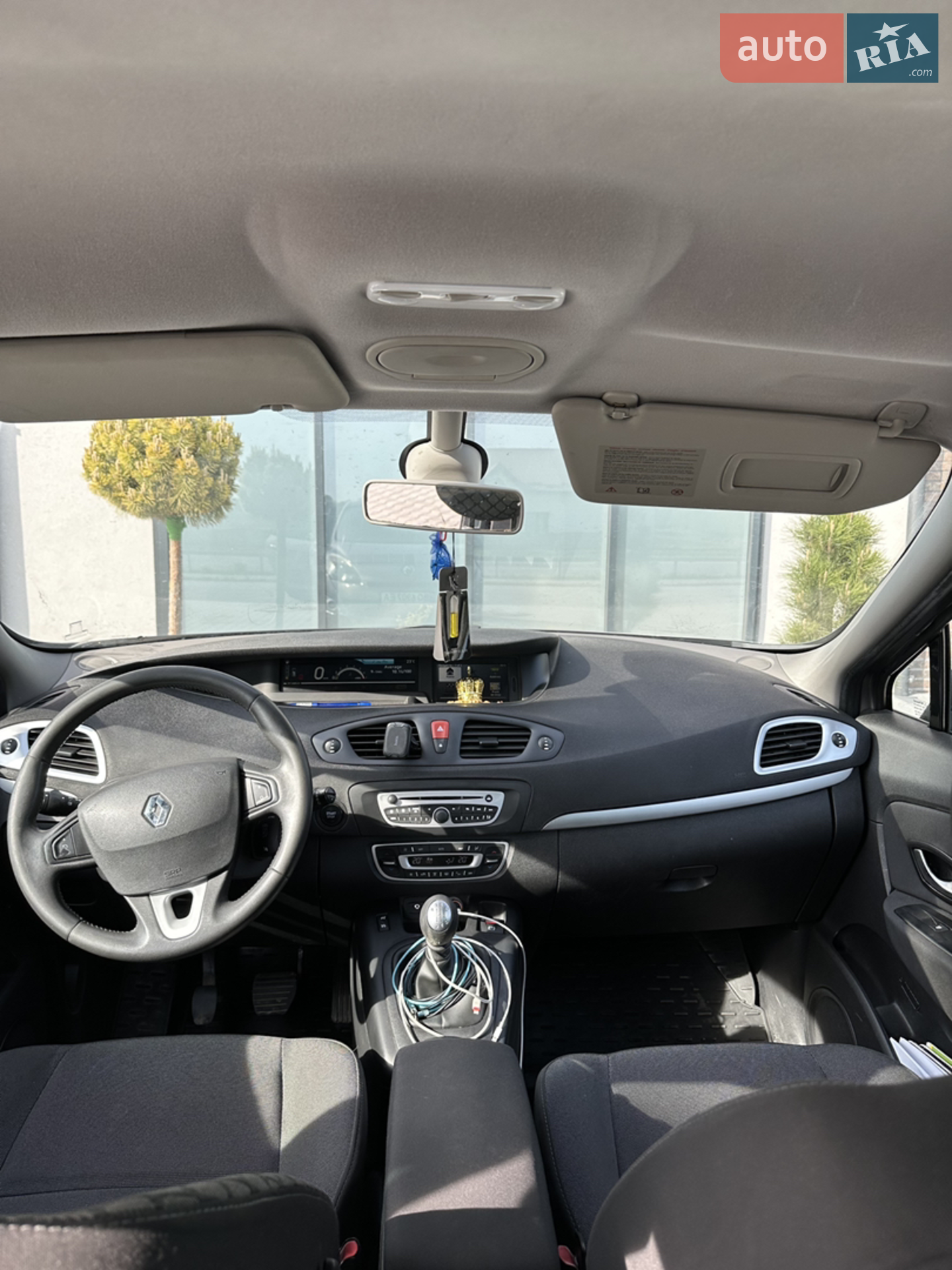 2010 Renault Scenic - мініатюра 10