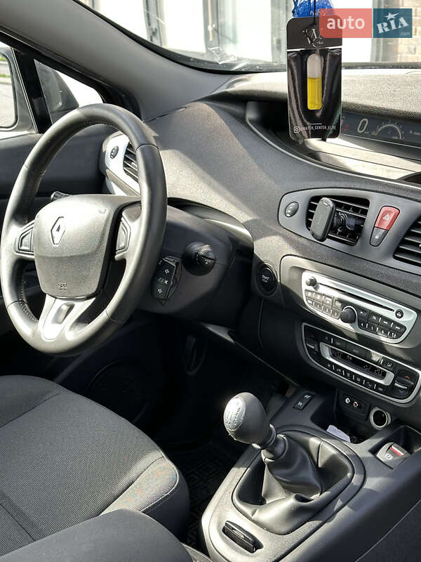 Минивэн Renault Scenic 2010 в Тернополе