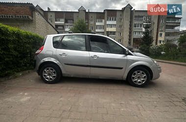 Минивэн Renault Scenic 2006 в 