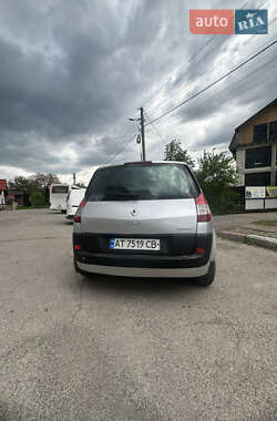 Минивэн Renault Scenic 2006 в 