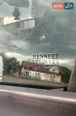 Минивэн Renault Scenic 2006 в 