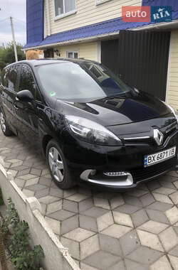 Мінівен Renault Scenic 2015 в Острозі