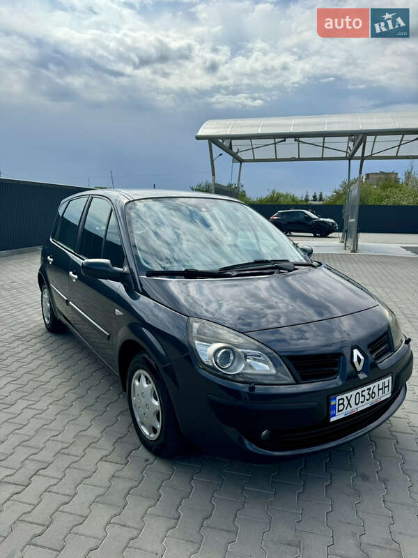 Мінівен Renault Scenic 2009 в Хмельницькому