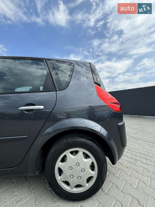 Мінівен Renault Scenic 2009 в Хмельницькому