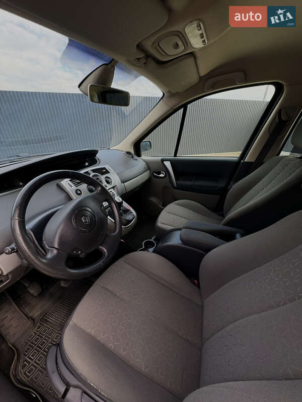 Мінівен Renault Scenic 2009 в Хмельницькому